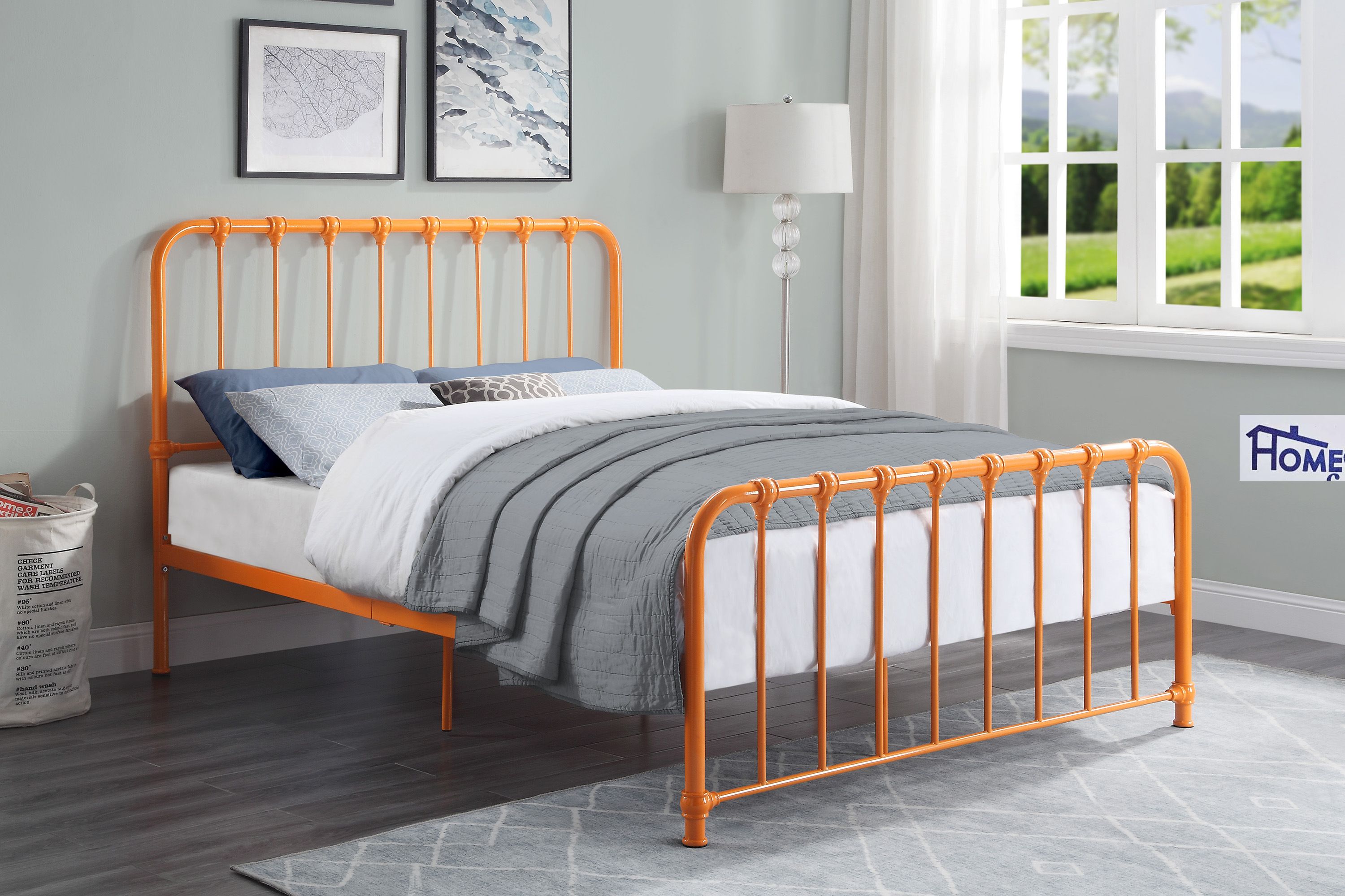 Orange  Finish Queen